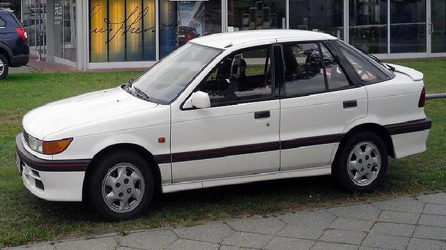 Mitsubishi Lancer  (foto: Wikimedia)