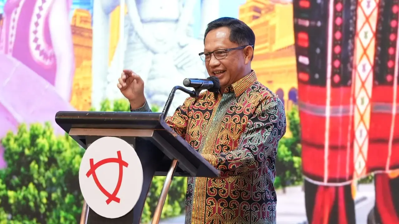 Menteri Dalam Negeri (Mendagri) Muhammad Tito Karnavian pada Gala Dinner Pertemuan Tingkat Menteri IMT-GT ke-32 di Hotel JW Marriott, Kota Medan, Sumatera Utara.