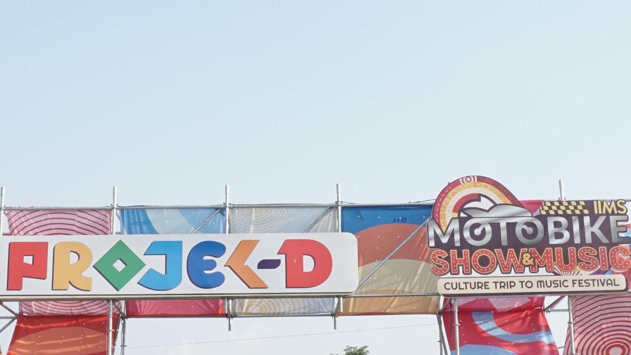 Potret Keseruan Projek-D Vol.2 di De Tjolomadoe, Menampilkan Puluhan Band Ternama Indonesia