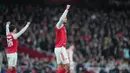 Keberhasilan ini menjadi sejarah tersendiri bagi Arsenal, yang untuk pertama kalinya mampu mencapai semifinal Liga Champions secara beruntun. Selanjutnya, mereka akan menghadapi Atletico Madrid dalam perebutan tiket ke final. (AP Photo/Kin Cheung)