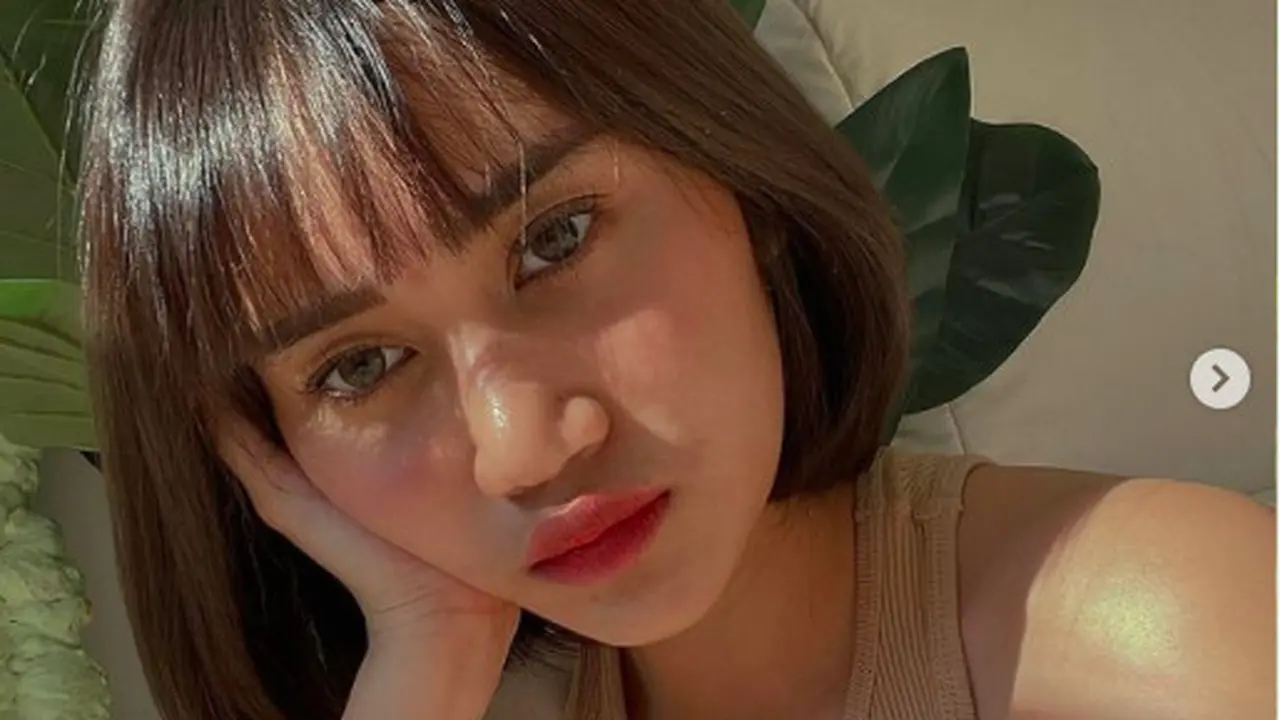 5 Potret Cantik Permesta Dhyaz Anak Farida Nurhan