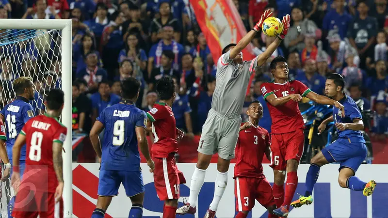 20161217-Aksi Heroik Pemain Timnas Indonesia Tak Mampu Redam Thailand-Bangkok