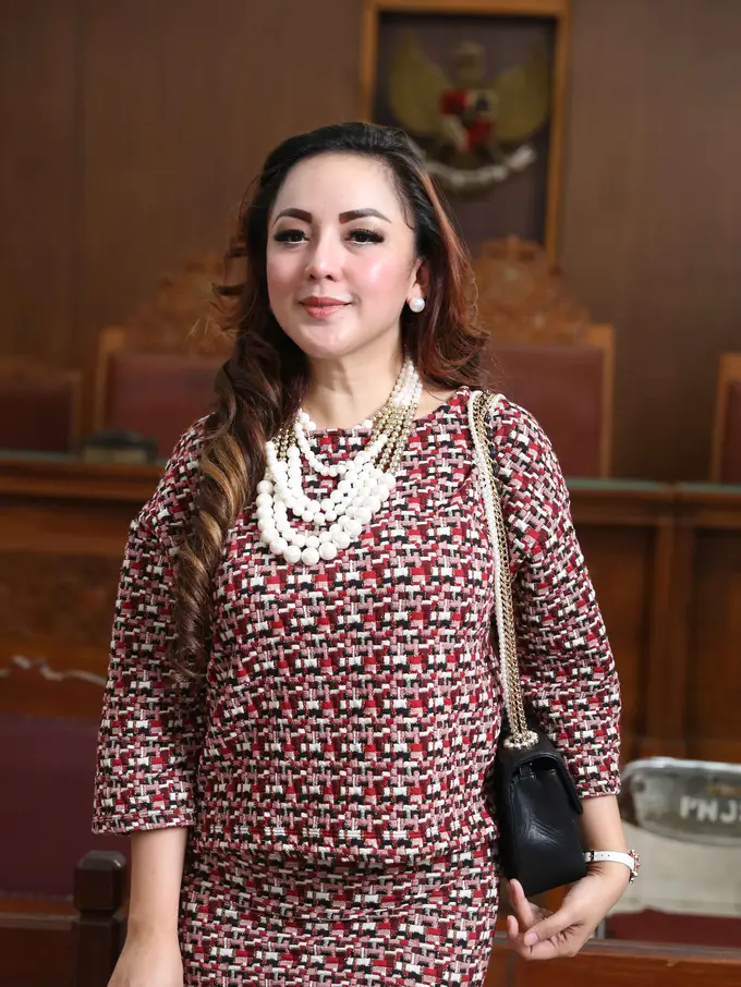 [Bintang] Regina Andriane Saputri