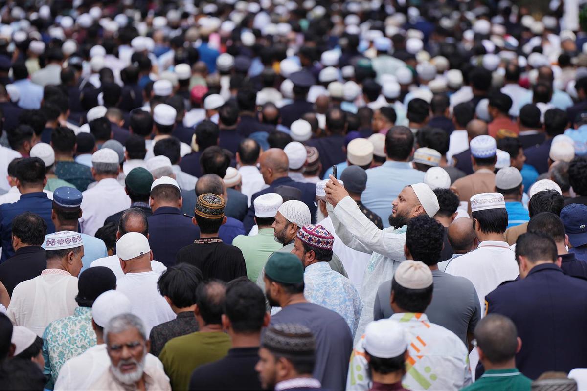 FOTO: Penghormatan Terakhir untuk Didarul Islam, Polisi Muslim New York yang Gugur Saat Penembakan Massal