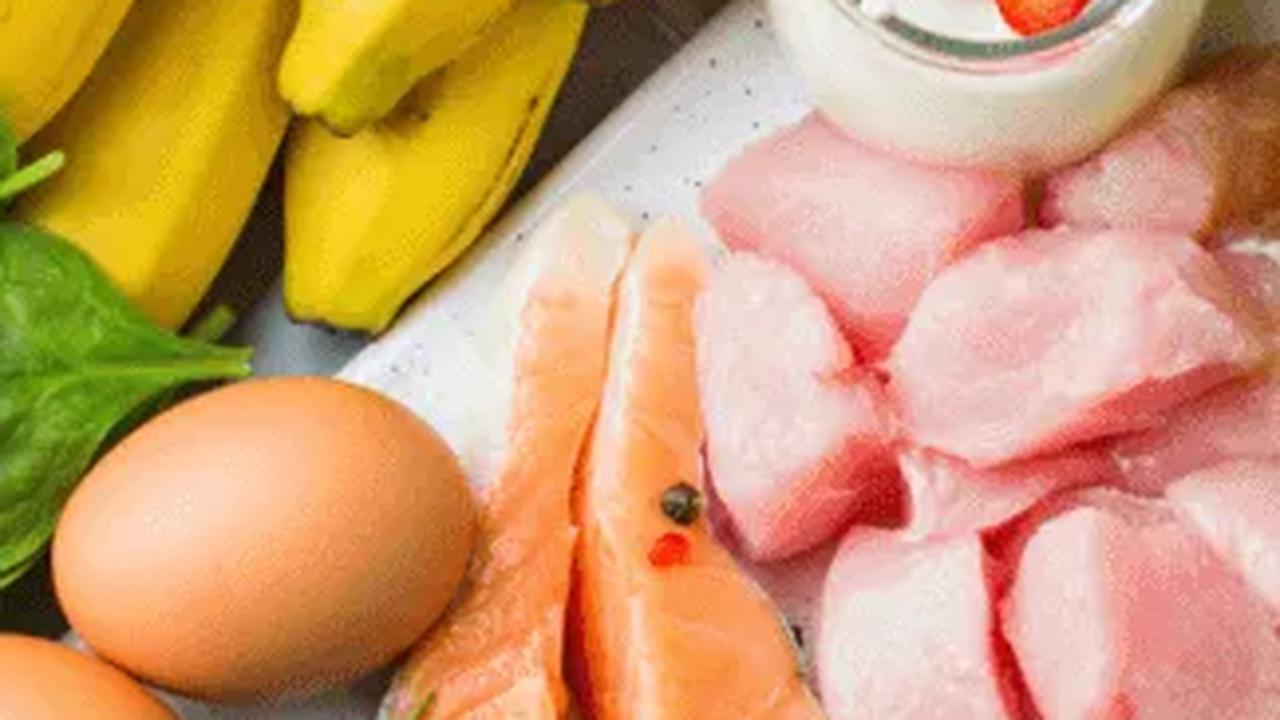 <b>Apa saja makanan yang perlu dikonsumsi?</b>