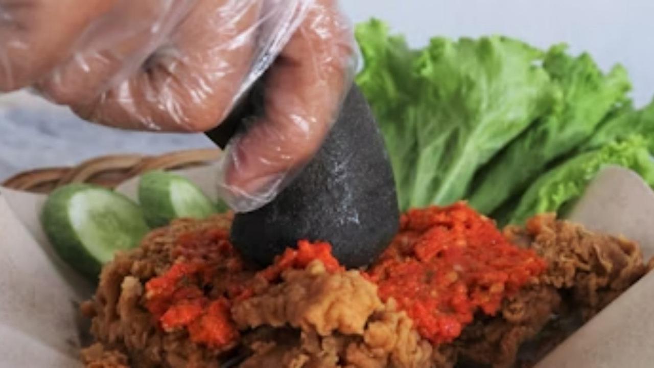 Ilustrasi Ayam Geprek