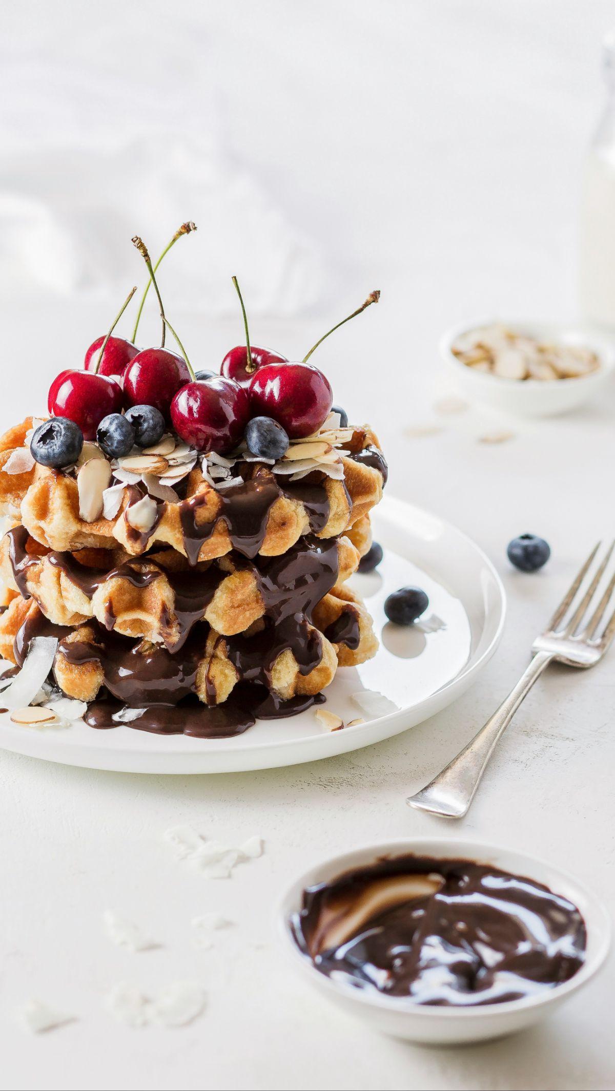 <b>Aneka Resep Waffle Buah Pilihan</b>