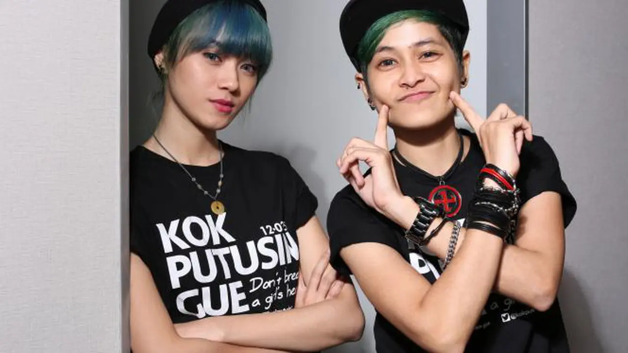 Mita The Virgin Menunggu Dilamar Cowok Macho