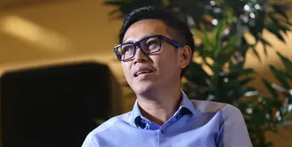 Presenter komedian yang kini menjadi Anggota DPR, Eko Patrio belakangan ini dikait-kaitkan dengan kasus bom Bekasi yang terjadi beberapa waktu lalu. (Nurwahyunan/Bintang.com)