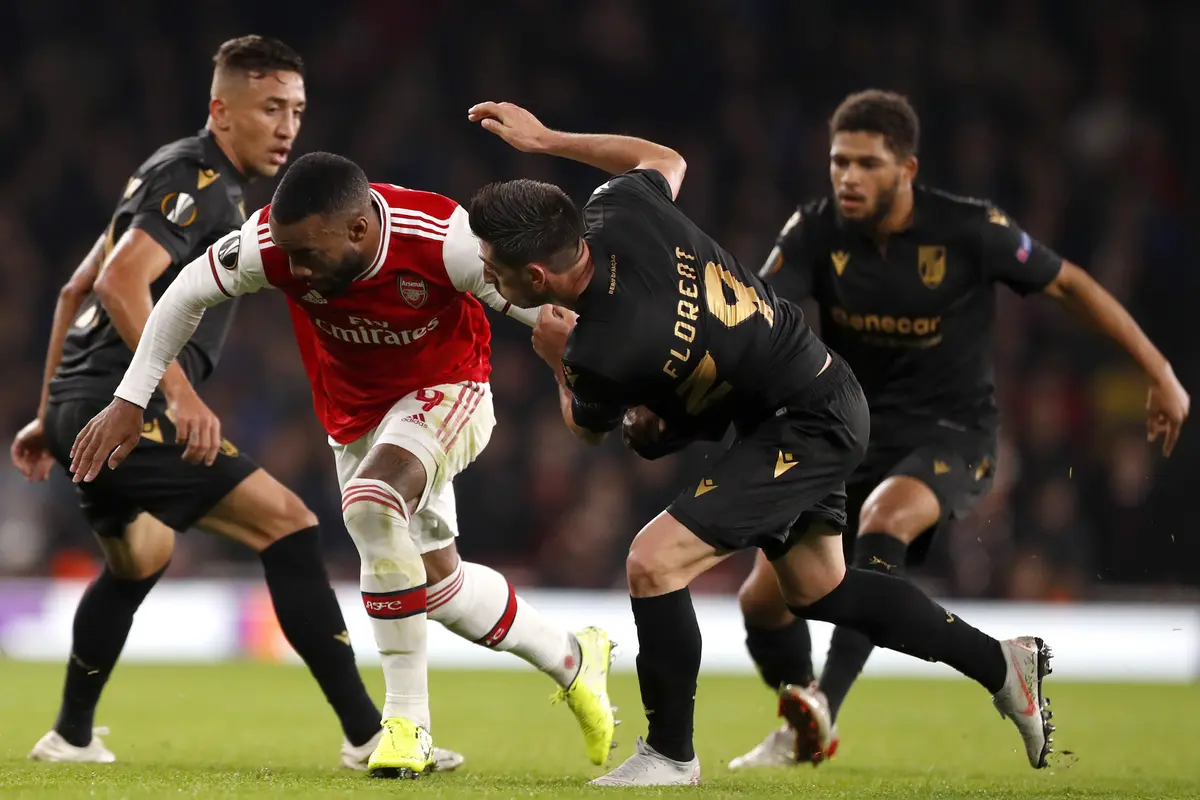 Pepe 2 Gol, Arsenal Taklukkan Vitoria di Emirates