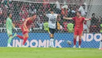 Penyerang Persija Jakarta Ivan Mamut merayakan gol ke gawang Persib Bandung pada pertandingan BRI Super League 2026/2027 di Stadion Utama Gelora Bung Karno (SUGBK), Jakarta, Sabtu (12/9/2026). Ivan Mamut mencetak gol kedua Persija yang memastikan kemenangan 2-1 atas Persib. (KLY/Budy Santoso)