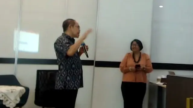 Ketua Umum Komnas Pengendalian Tembakau Prof. Hasbullah Thabrany