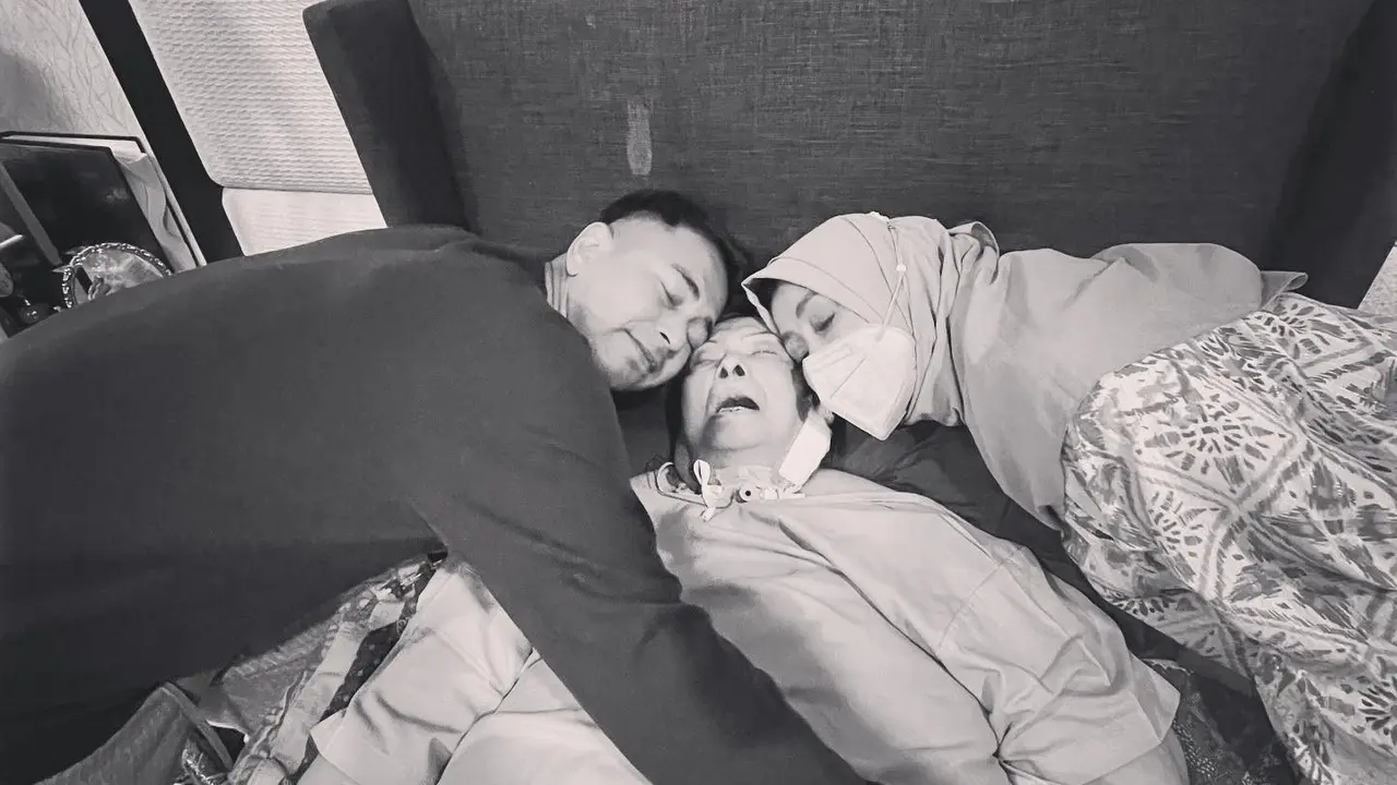 Raffi Ahmad Sampaikan Kabar Duka, Mamih Popon Meninggal Dunia