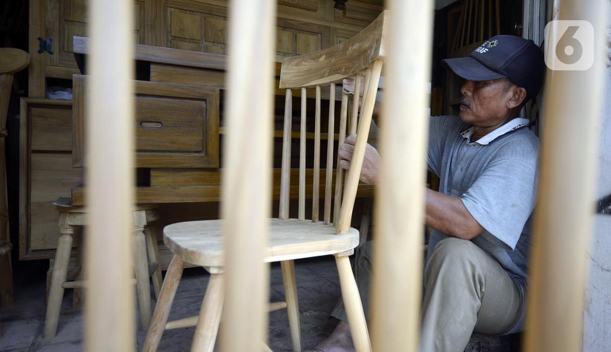 FOTO Sempat Turun Penjualan Mebel Berangsur Normal 