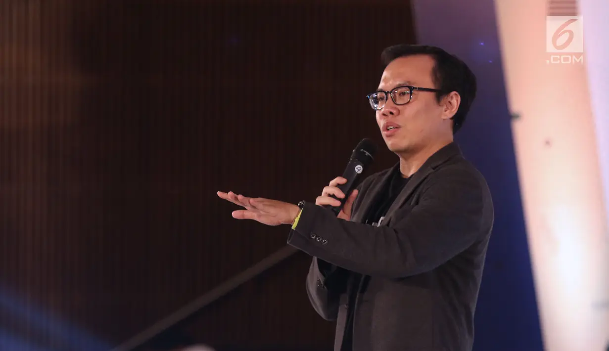 Co Founder&President at Bukalapak, M Fajrin Rasyid memberi materi tentang cara melihat peluang dan membuka bisnis selama EGTC 2018 di Universitas Padjajdaran, Bandung (5/12). M Fajrin Rasyid berbagi inspirasi bisnis. (Liputan6.com/Helmi Fithriansyah)