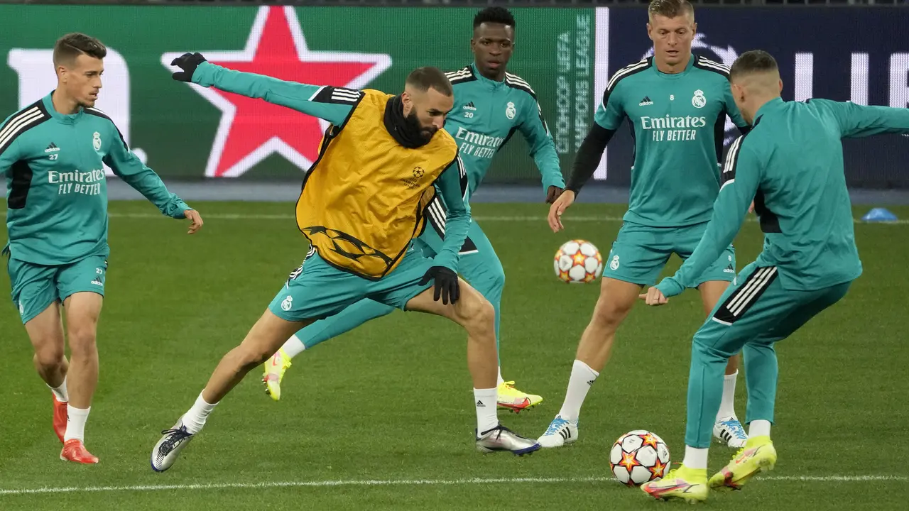 Intip Benzema Cs Latihan Jelang Hadapi Shakhtar Donetsk