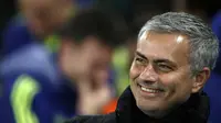 Chelsea Bantai Swansea, Mourinho: Semua Sempurna!