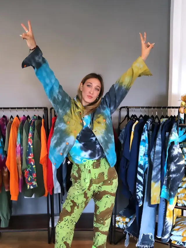 Pesona Alana Hadid (sumber: instagram/lanzybear)