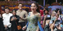 Olla Ramlan jadi salah satu paling mencuri perhatian di Ngunduh Mantu Al Ghazali dan Alyssa Daguise