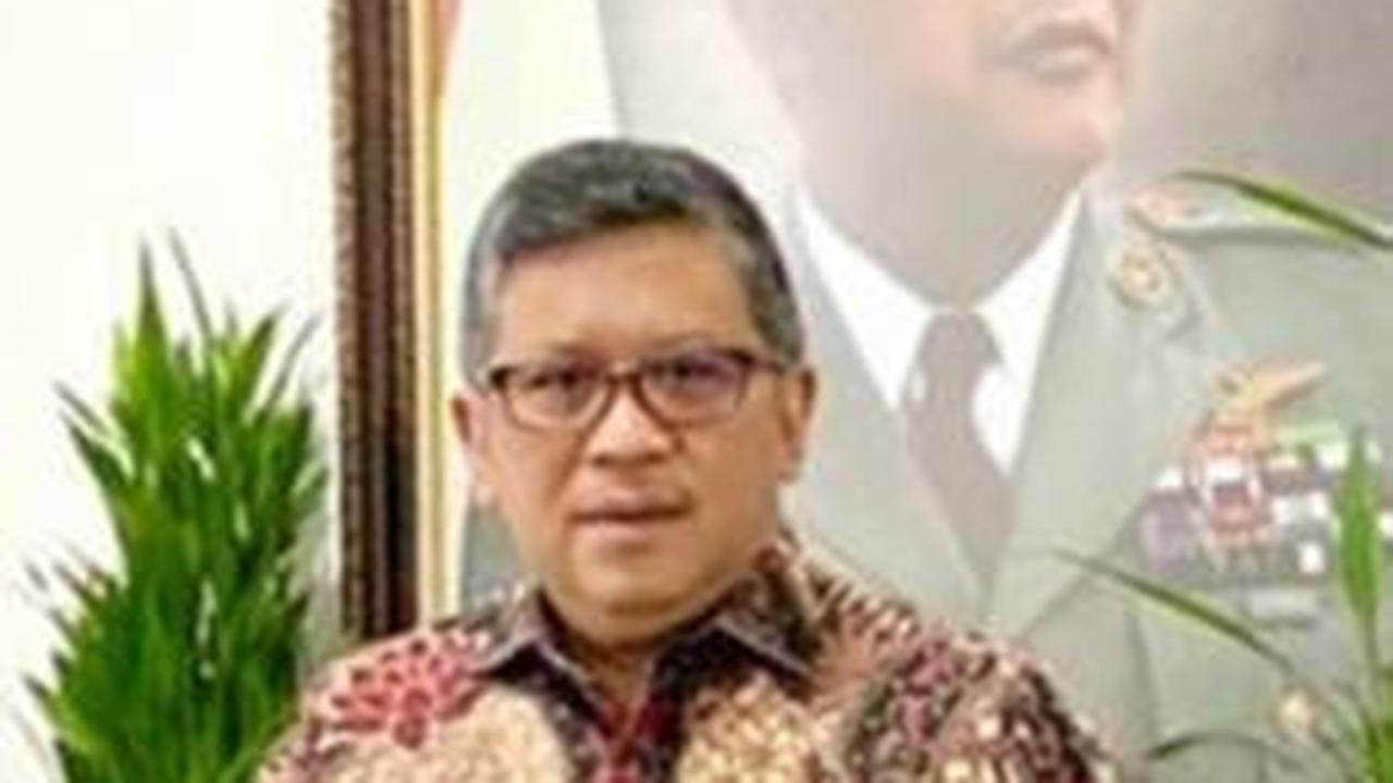 VIDEO: Hasto PDIP Singgung Jokowi, Geram Baliho Ganjar-Mahfud Dicopot Sebut Abuse Of Power