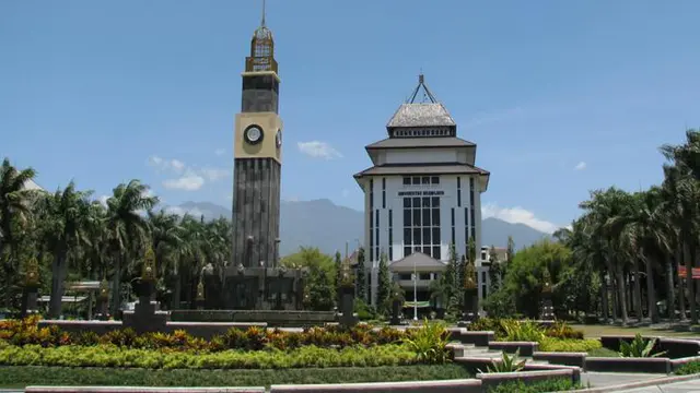 [Bintang] Inilah 10 Universitas yang Paling Diincar Peserta SNMPTN 2015
