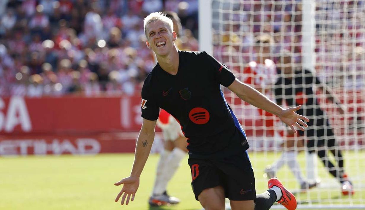 Berkat hasil ini, Barca semakin kokoh bertengger di puncak klasemen dengan poin 15 dari lima laga. Di sisi lain, Girona kini menduduki peringkat tujuh dengan poin tujuh. (AP Photo/Joan Monfort)