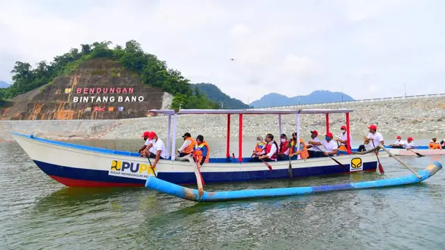 Mengalirkan Kemakmuran Lewat Bendungan