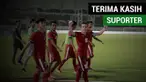 Berita video antusiasme suporter Garuda Muda pada Timnas Indonesia U-19 di Stadion Wibawa Mukti, Karawang pada Minggu (8/10/2017).