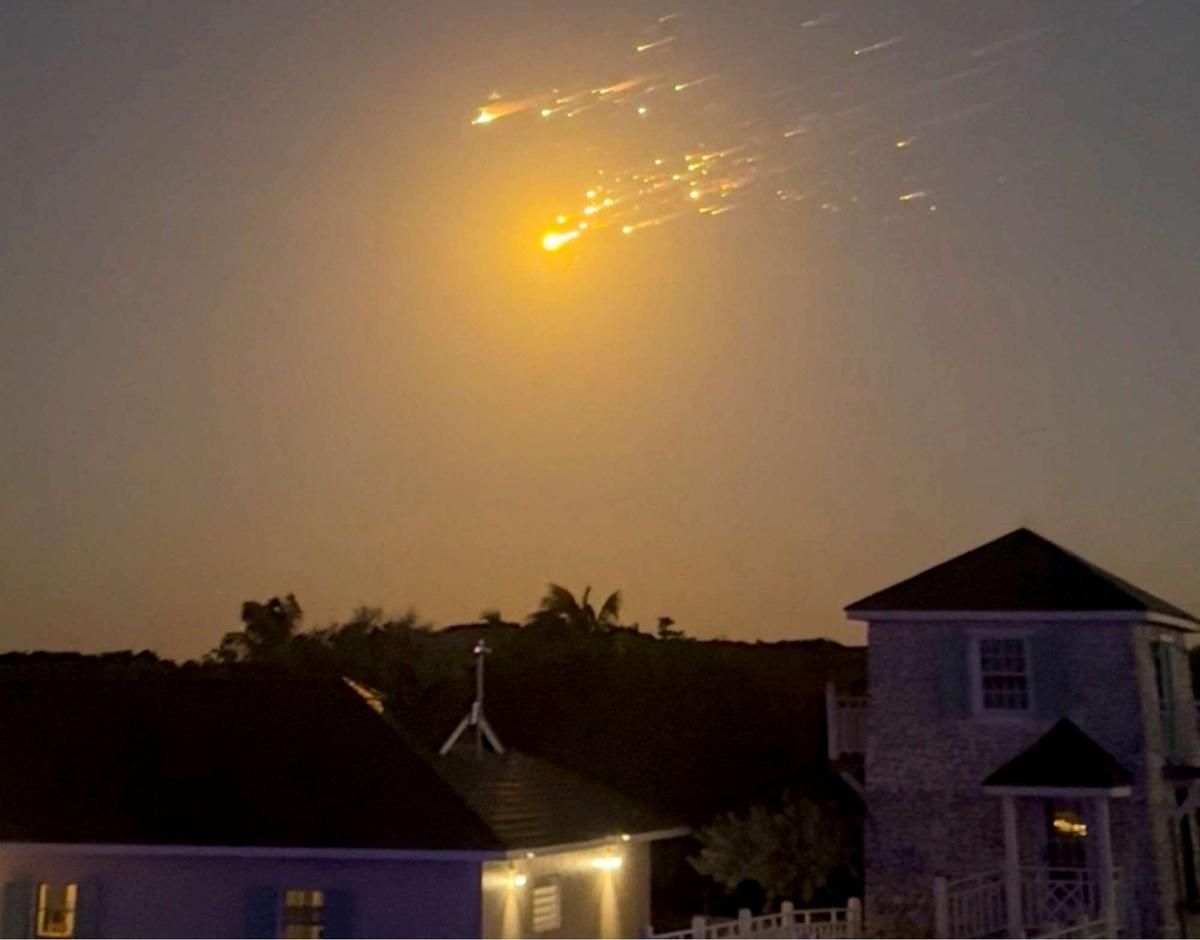 Roket Starship SpaceX Meledak dan Hancur Lebur di Luar Angkasa