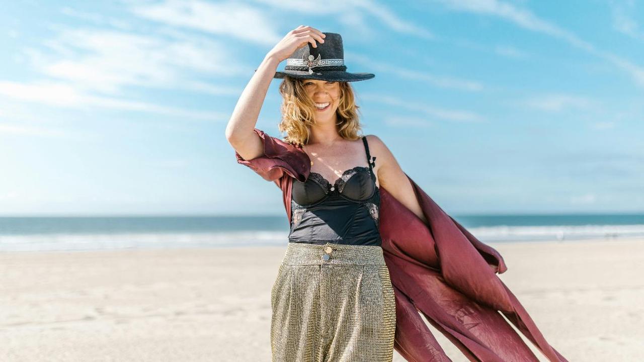 5.&nbsp;Topi Fedora