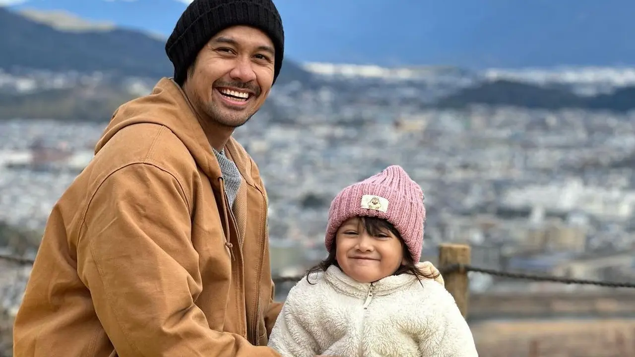 Chicco Jerikho dan Surinala (Instagram/chicco.jerikho)