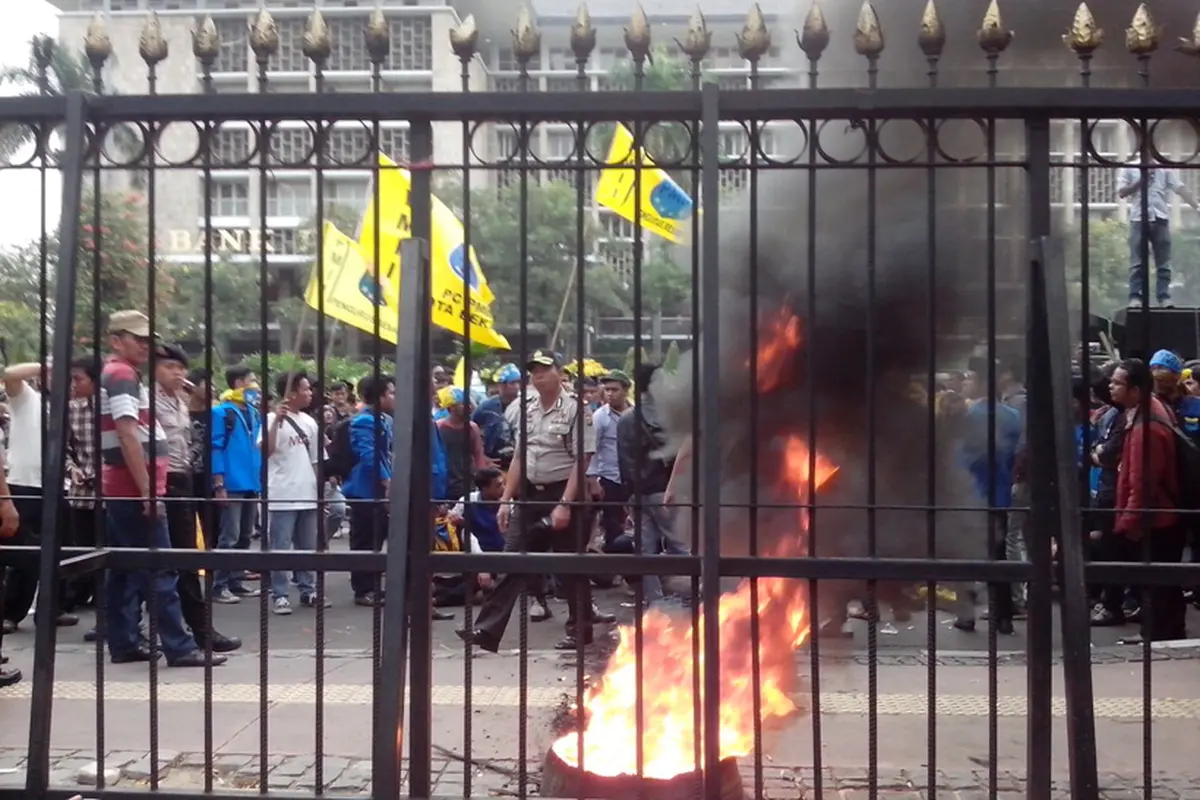 Demo Mahasiswa Tolak Kenaikan Harga BBM
