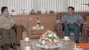 Citizen6, Jakarta: Panglima TNI Laksamana TNI Agus Suhartono, S.E menerima kunjungan Pengurus Pusat Gerakan Muda Forum Komunikasi Putra Putri Purnawirawan dan Putra Putri TNI-Polri di Mabes TNI Cilangkap, Jakarta Timur, Jumat (8/4). (Pengiri: Badar)