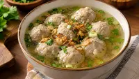 Resep Kuah Bakso Rumahan Gurih Tanpa Tulang Sapi: Nikmatnya Kaldu Bening Penuh Aroma