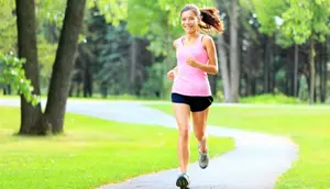 Workout Makin Nyaman, Ini Celana Pendek Olahraga Wanita yang Patut Dicoba