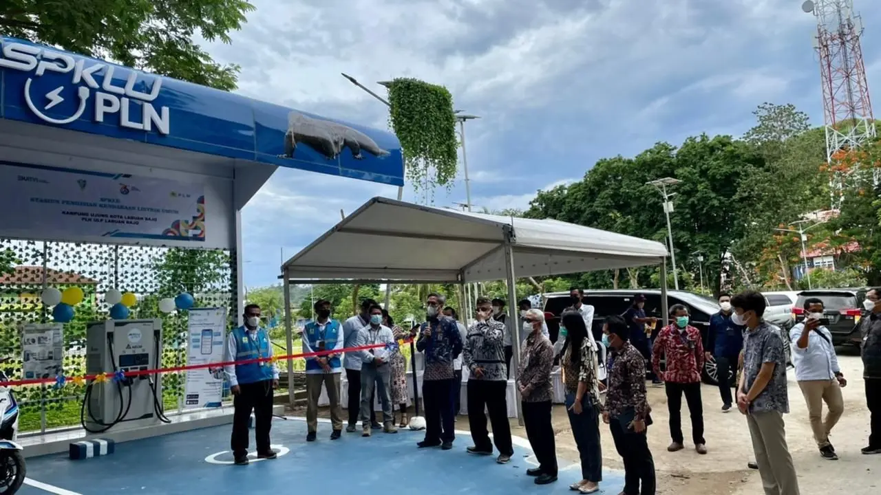 Acara peresmian Stasiun Pengisian Kendaraan Listrik Umum (SPKLU), pertama di NTT. (Foto Istimewah)