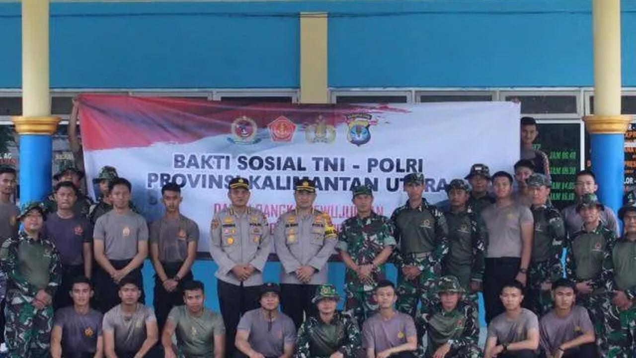 Kegiatan bakti sosial yang dilaksanakan di Kota Tasikmalaya mengangkat tema 'Pengabdian TNI dan Polri Tiada Henti Untuk Indonesia Maju, di wilayah Tasikmalaya Jawa Barat'.