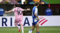 Lionel Messi (Inter Miami) merayakan gol kedua timnya dalam laga Club World Cup Grup A antara Inter Miami dan FC Porto di Atlanta, 19 Juni 2025. (AP Photo/Brynn Anderson)