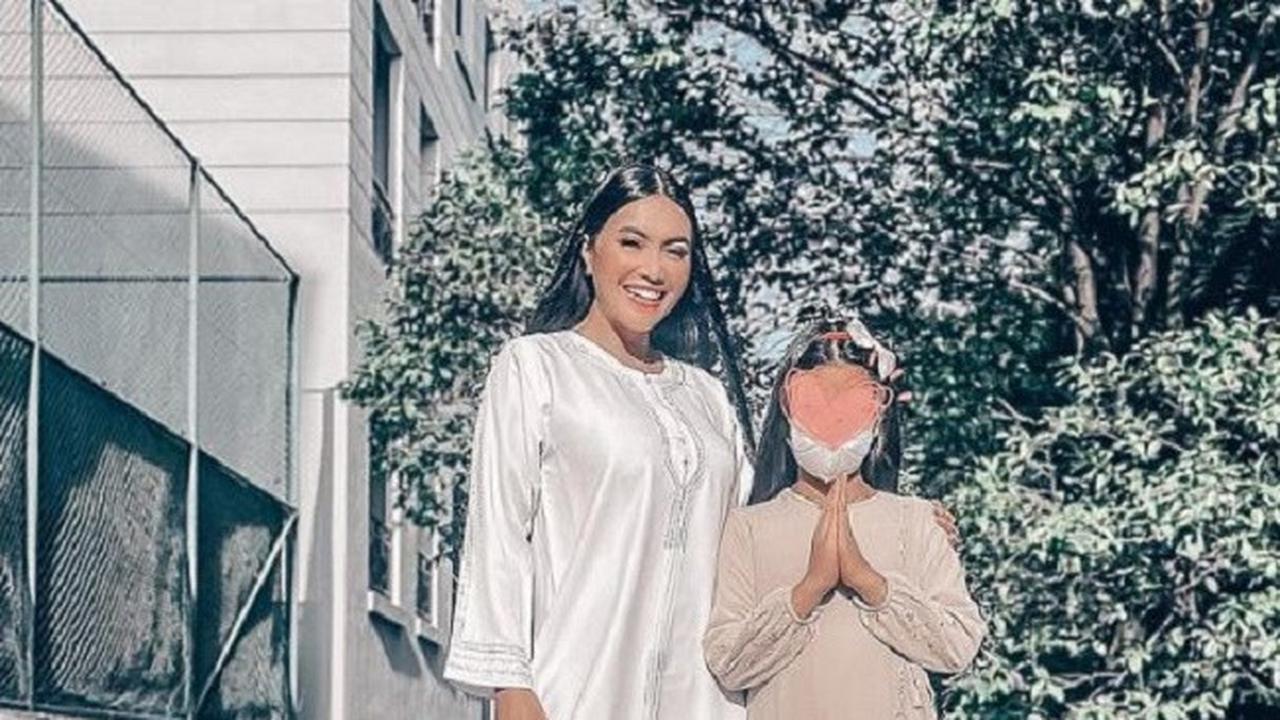 Denada (Foto: Instagram/@denadaindonesia)