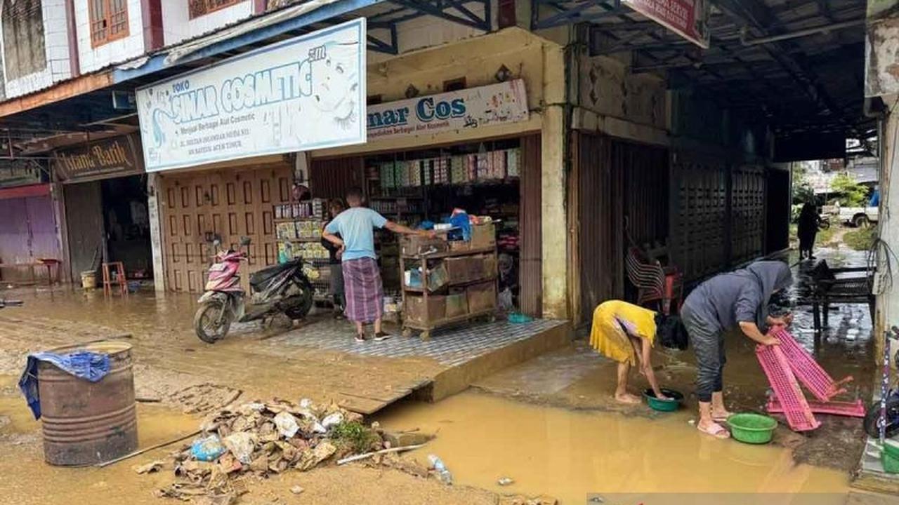 Banjir Aceh Timur: 799 Toko dan Kios Rusak, Ekonomi Warga Lumpuh