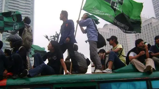 Ilustrasi aksi massa aktivis Himpunan Mahasiswa Islam (HMI).