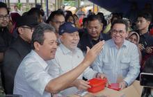 Menteri Koordinator Pangan Tinjau Pasar Kuala Simpang, Pastikan Pemulihan Pasca Banjir Aceh Berjalan Cepat