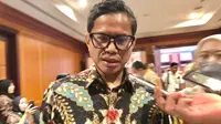 Wakil Menteri BUMN I Pahala N. Mansury di Hotel Borobudur, Jakarta, Senin (26/6/2023). Pahala menjelaskan mengenai proyek mangkrak BUMN yang didanai oleh PMN 2015-2016. (Tira/Liputan6.com)