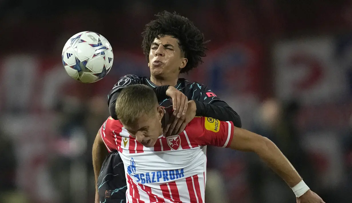 Manchester City menang 3-2 saat bertandang ke markas Red Star Belgrade.  (AP Photo/Darko Vojinovic)