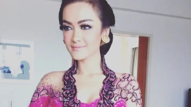 Curahan Hati Anne Avantie untuk Julia Perez yang Bikin Haru
