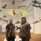 Seniman asal Australia hadir dan pamerkan karya seni terbuat dari limbah pukat ikan di Musem Macan. (Liputan6com/Yasmina Shofa)