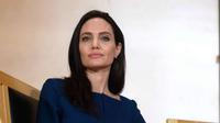 Tak menyangka, Angelina Jolie ternyata benar-benar ingin segera bebas dari Brad Pitt. (AP Photo)