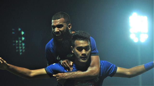 Sylvano Comvalius, Muhammad Rafli, Arema