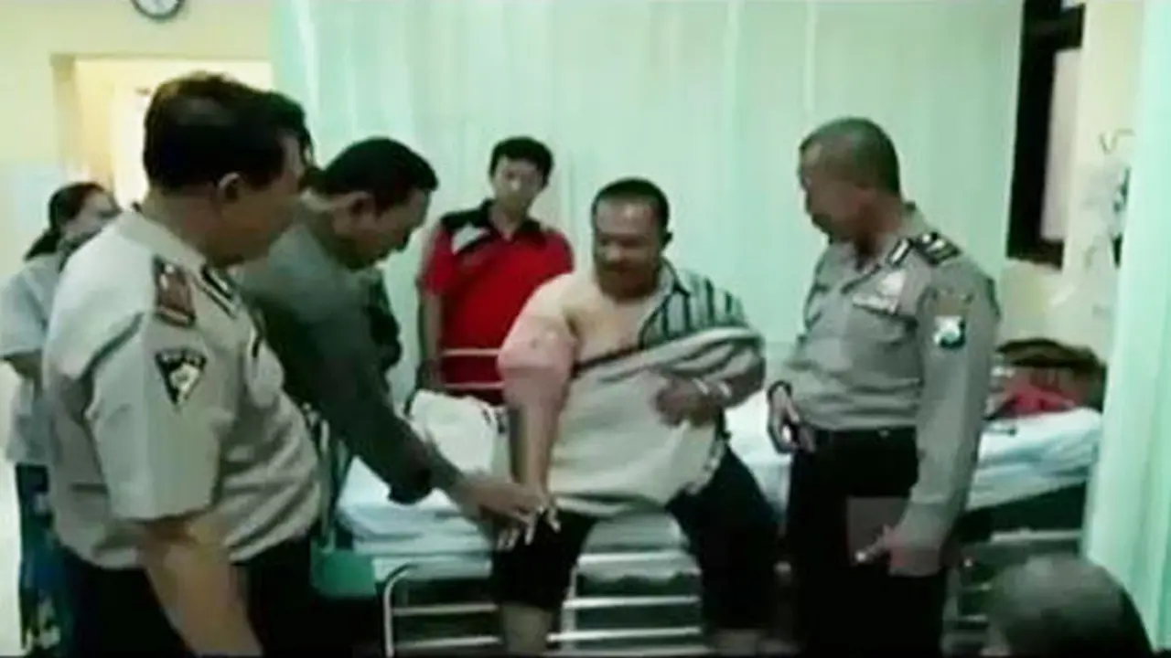 Polisi di Jombang Diserang