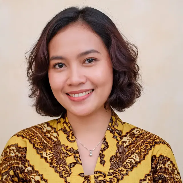 3. Bob Pendek Bergelombang (Short Wavy Bob)